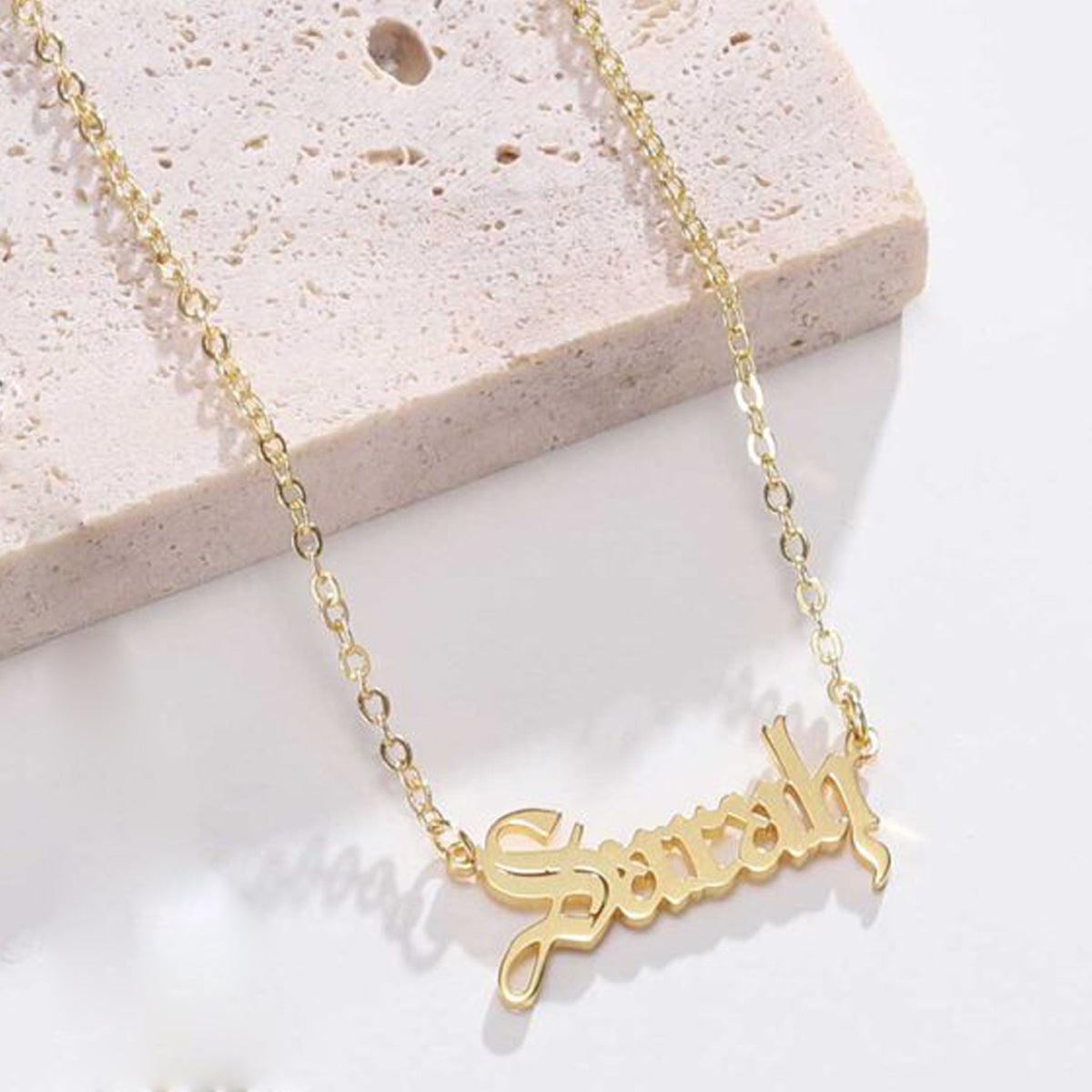 Custom Arabic Name Necklace – Personalized Calligraphy2